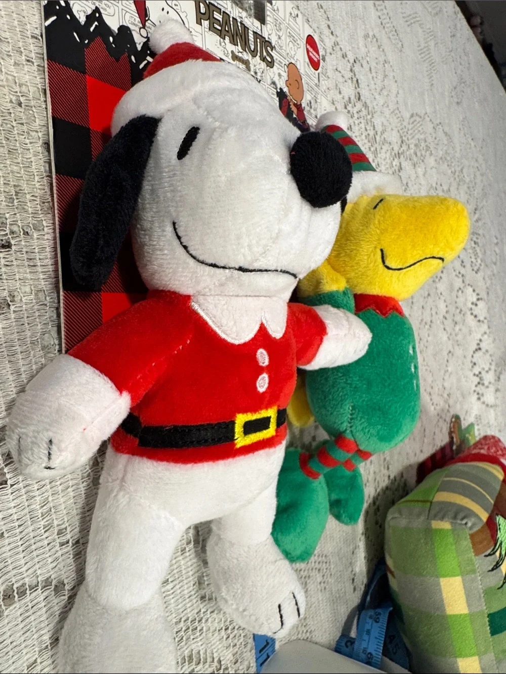 Peanuts Holiday Dog Toy 2-Pack Snoopy as Santa Claus &  Woodstock as an elf. NEW